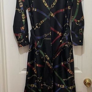 Chic Black Dress with Chain and Belt Print